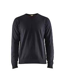Knitted pullover